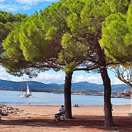 F3 Moderne Proche Marche Et Saint-Raphaël